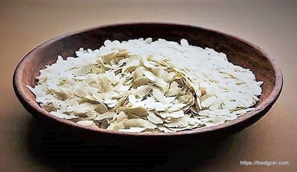 সাদা চিড়া